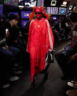 バレンシアガ 23年春コレクション - シンプルな中に生まれる大胆さ｜写真63