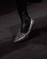 バレンシアガ 23年春コレクション - シンプルな中に生まれる大胆さ｜写真78