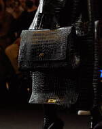 バレンシアガ 23年春コレクション - シンプルな中に生まれる大胆さ｜写真81