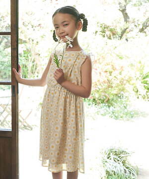 ロペピクニック×アデリアレトロから“レトロ食器”柄のワンピースやセットアップ、ドッグウェアも｜写真10