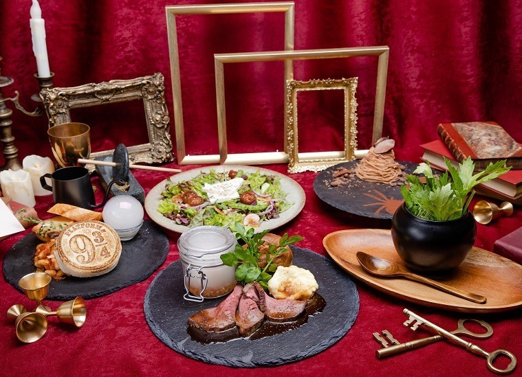 Hogwarts Tasting Menu 5,280円 ※2名～注文可能。

WIZARDING WORLD characters, names, and related indicia are © & TM Warner Bros. 
Entertainment Inc. Publishing Rights © JKR. (s22)