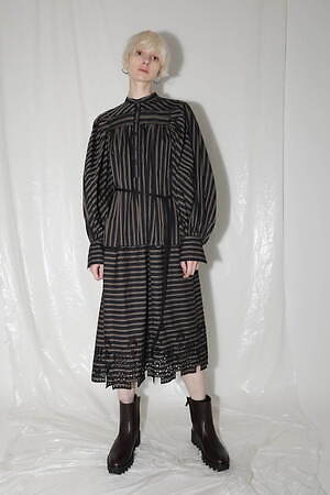 カミシマチナミ イエロー(KAMISHIMA CHINAMI YELLOW) 2022-23年秋冬ウィメンズコレクション  - 写真23