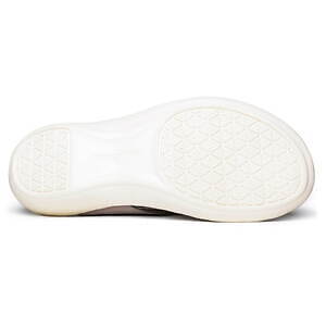 ミネトンカ人気レディーストングサンダルに新色、カラフルストライプやレオパード柄｜写真6