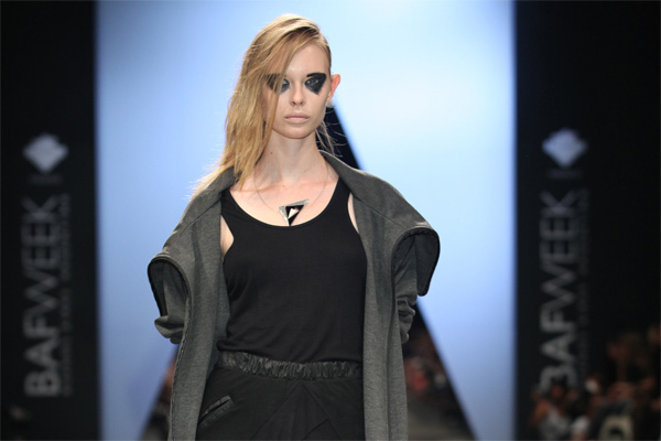 コスチューム 2010-11年秋冬 ウィメンズ&メンズ