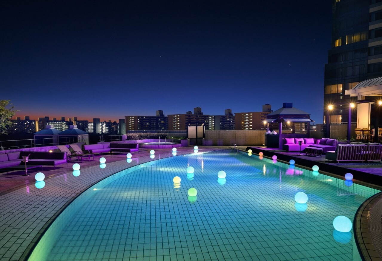 ハイアット リージェンシー 大阪の屋外プールがオープン、24時間営業のナイトプールも｜写真3