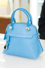 【インタビュー】FURLAの伝統と革新性の秘密 - オーナーが語る、“魂が込められたバッグ”とは｜写真9