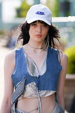 コトハヨコザワ 23年春夏コレクション - なんでもないくせに、盛大なお祝いを｜写真2