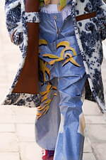 コトハヨコザワ 23年春夏コレクション - なんでもないくせに、盛大なお祝いを｜写真19