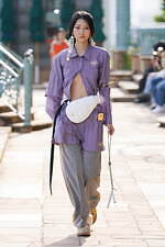 コトハヨコザワ 23年春夏コレクション - なんでもないくせに、盛大なお祝いを｜写真24