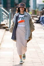 コトハヨコザワ 23年春夏コレクション - なんでもないくせに、盛大なお祝いを｜写真28