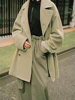 アトウ 2022年秋冬コレクション - 安らぎはオリーブ色に薫る｜写真7