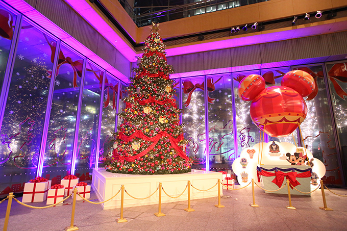 東京・丸の内にディズニーのクリスマスイルミネーション - プーさんのツリーも登場！ | 写真