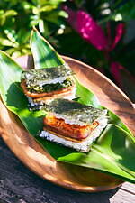 「おいしい かわいい 沖縄展2022」阪急うめだ本店で、つるつる食感の“沖縄そば”などフード＆雑貨｜写真1