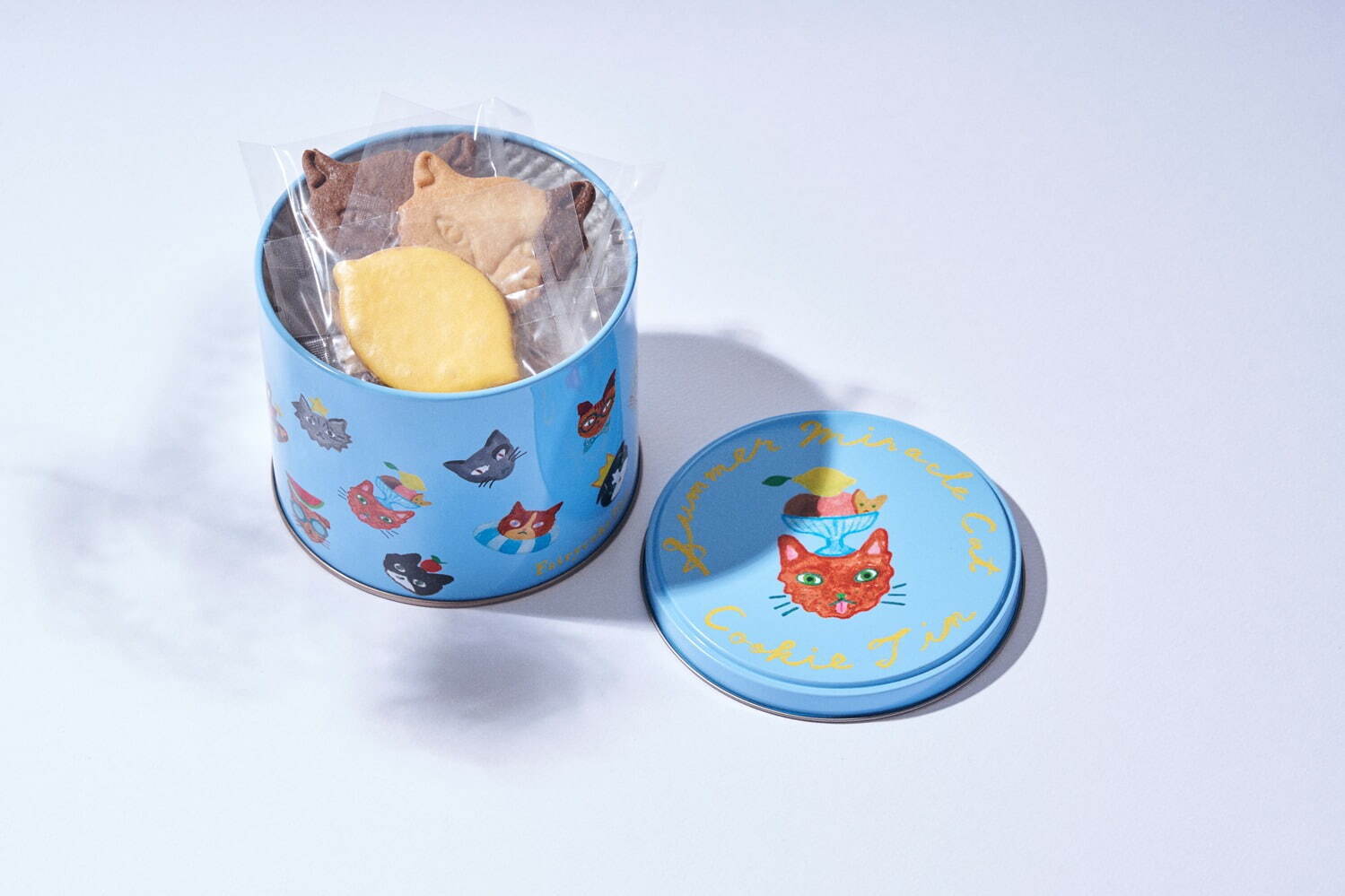 Summer Miracle Cat Cookie Tin 神様のいたずらサマーネコクッキー缶
2,650円