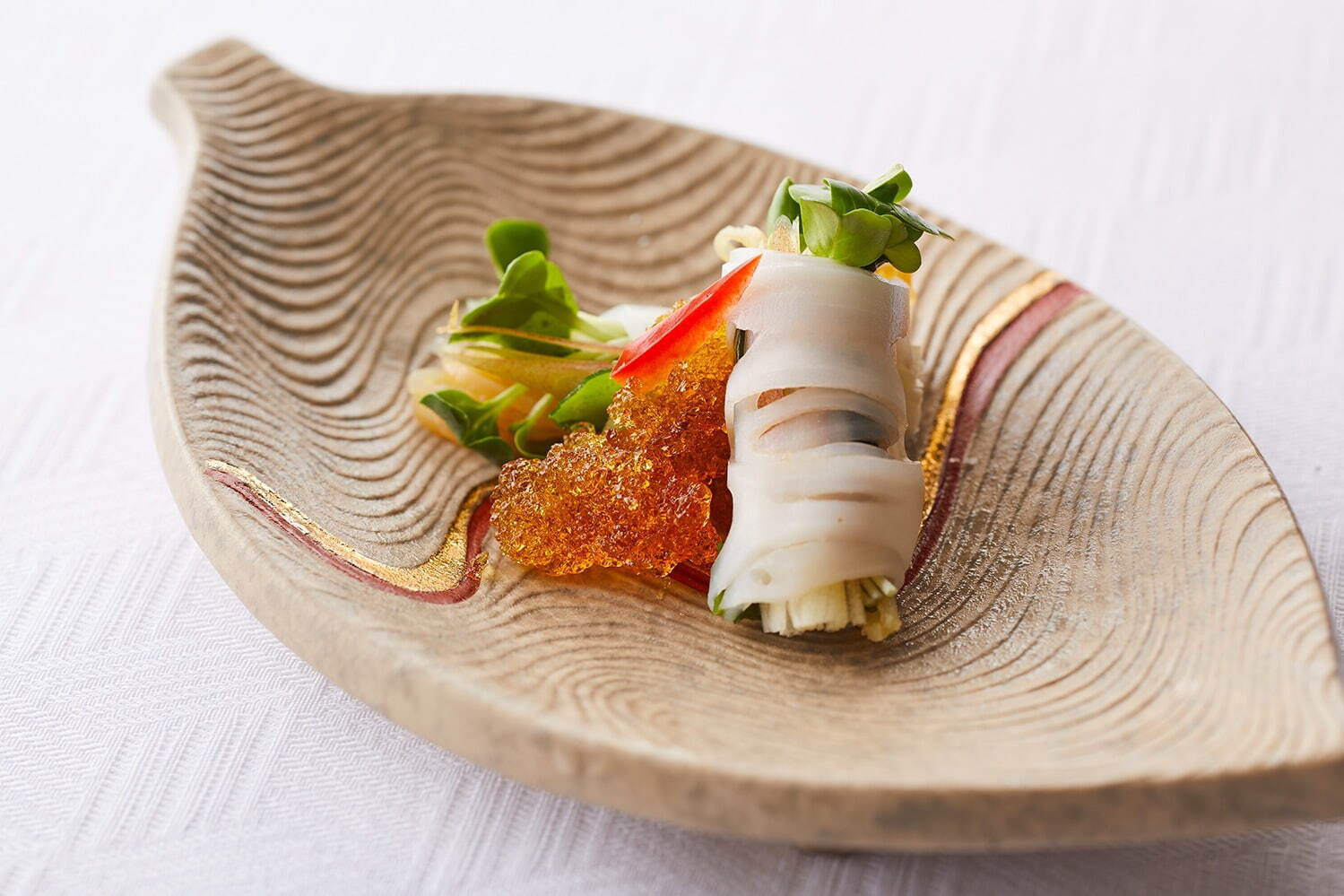 グランドニッコー東京ベイ 舞浜「虹」がテーマのスイーツブッフェ、7色で彩るケーキやマカロン｜写真7