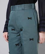 ミュベール×ディッキーズ、“リボン”を散りばめたコラボサロペット＆バックプリーツコートなど｜写真34