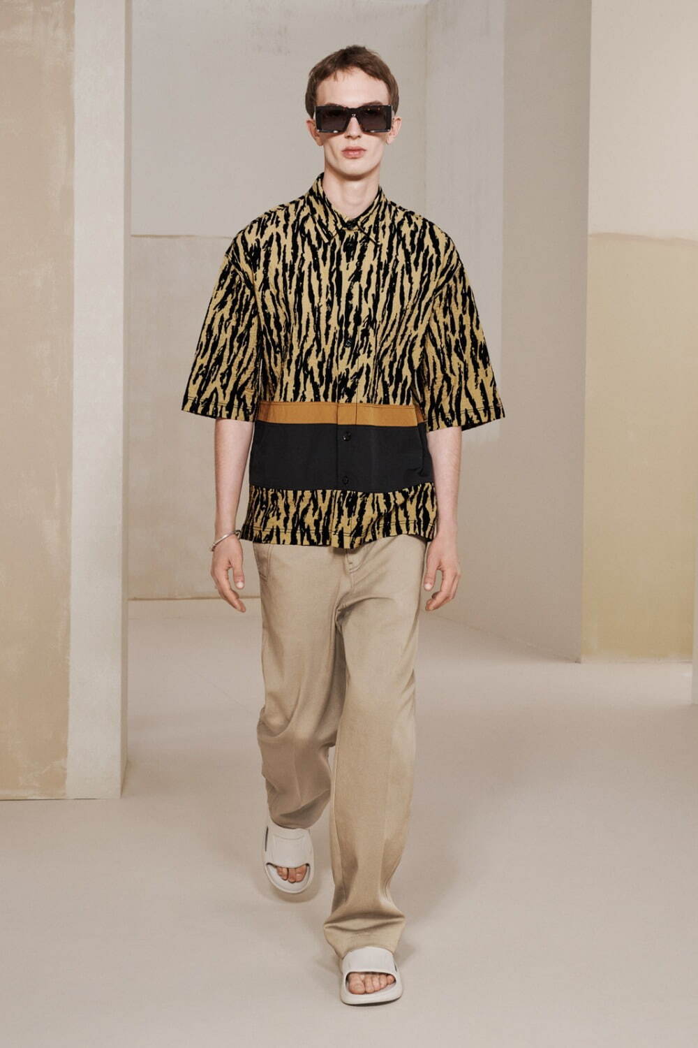写真21 80 ザラ サープラス Zara Srpls 22年春夏メンズコレクション ファッションプレス