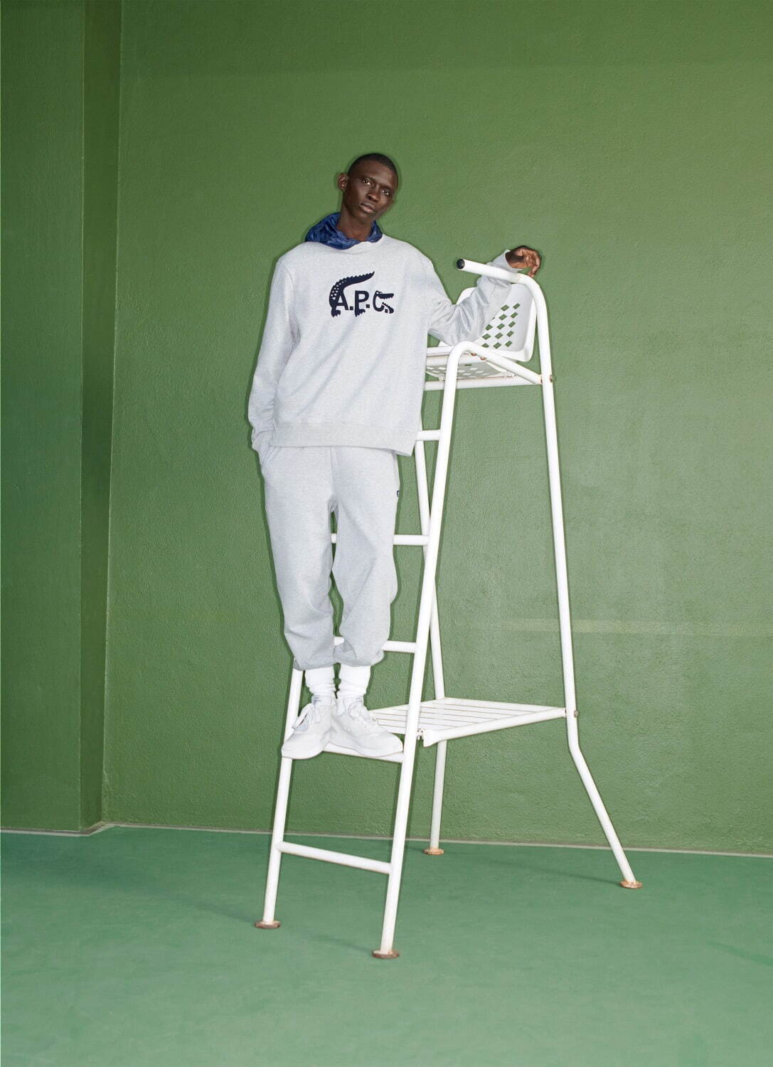 A.P.C. ×LACOSTE“A.P.C. ロゴをワニが囲う”コラボTシャツ＆トートバッグなど｜写真3