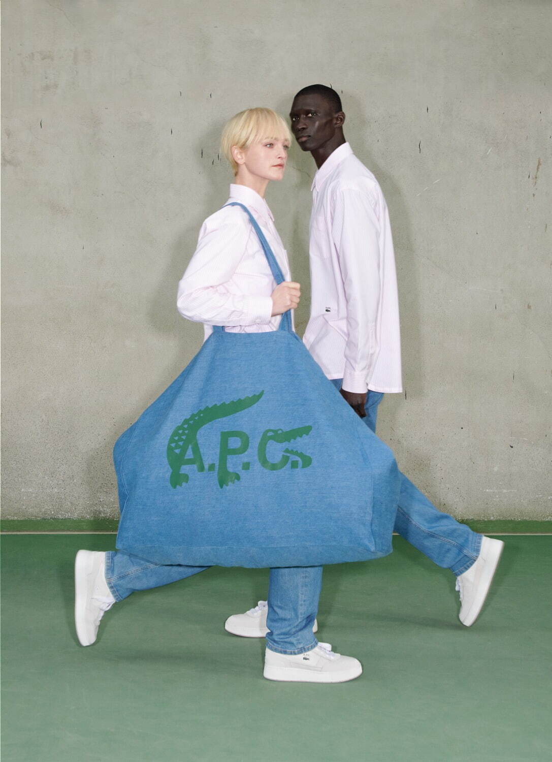 A.P.C. ×LACOSTE“A.P.C. ロゴをワニが囲う”コラボTシャツ＆トート