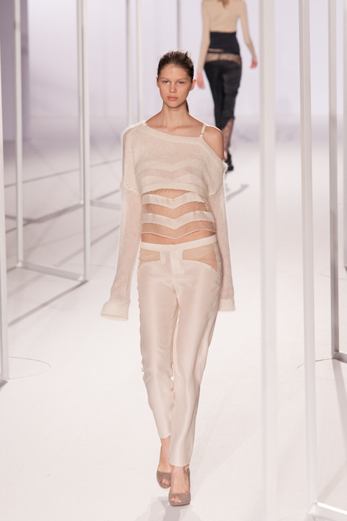 アカネ ウツノミヤ 2010-11年秋冬<span>コレクション</span> - 写真13