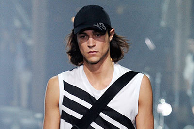 Y-3がニューヨークからパリへ - 2014-15年秋冬コレクションはパリで発表