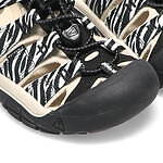 アトモス(atmos), キーン(KEEN) ヨギ｜写真12