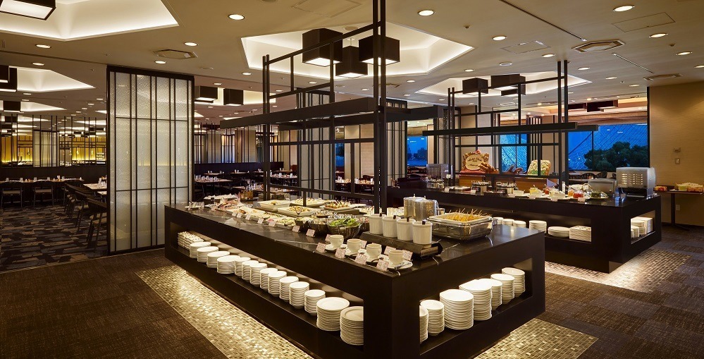 ホテルオークラ神戸「ビアホール」約40種の料理＆ドリンク食べ飲み放題、夜景を望むルーフガーデン席も｜写真6