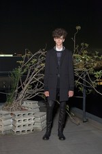 アンダーカバイズム 2014年春夏コレクション - ノイズの中に立ち現れた核心｜写真4