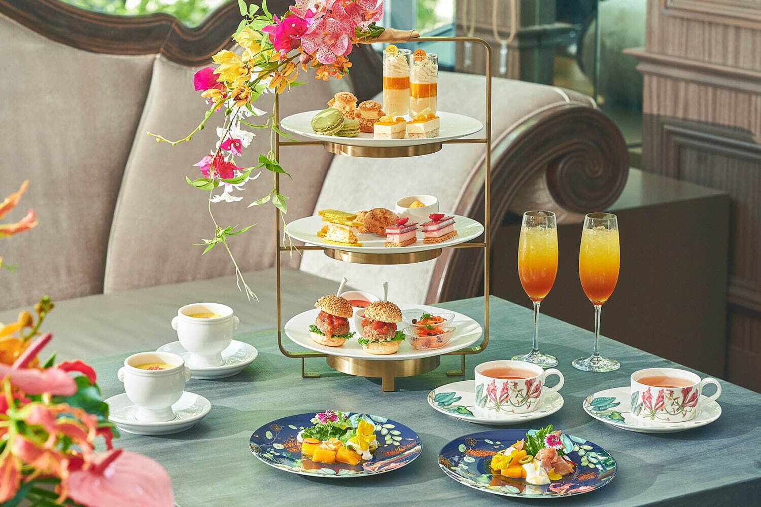 ザ ストリングス 表参道