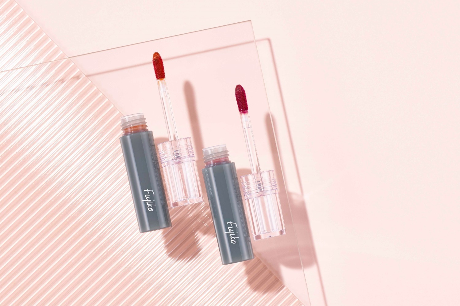 フジコ2022年秋コスメ、“落ちない”ツヤリップ「ニュアンスラップティント」にガーベラカラー