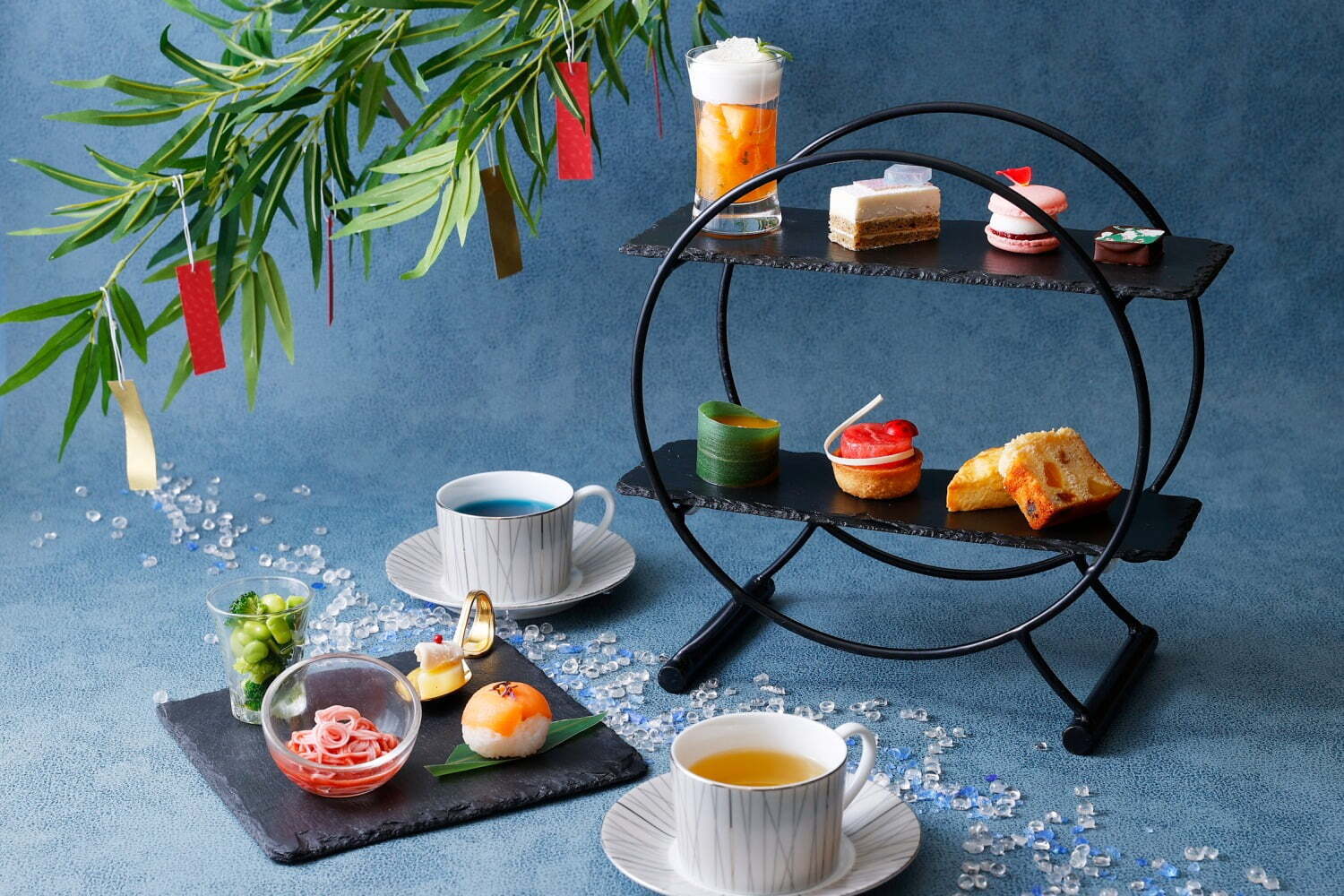 ホテル雅叙園東京「七夕アフタヌーンティー」マンゴーの笹羊羹＆すいかとココナッツのタルトなど