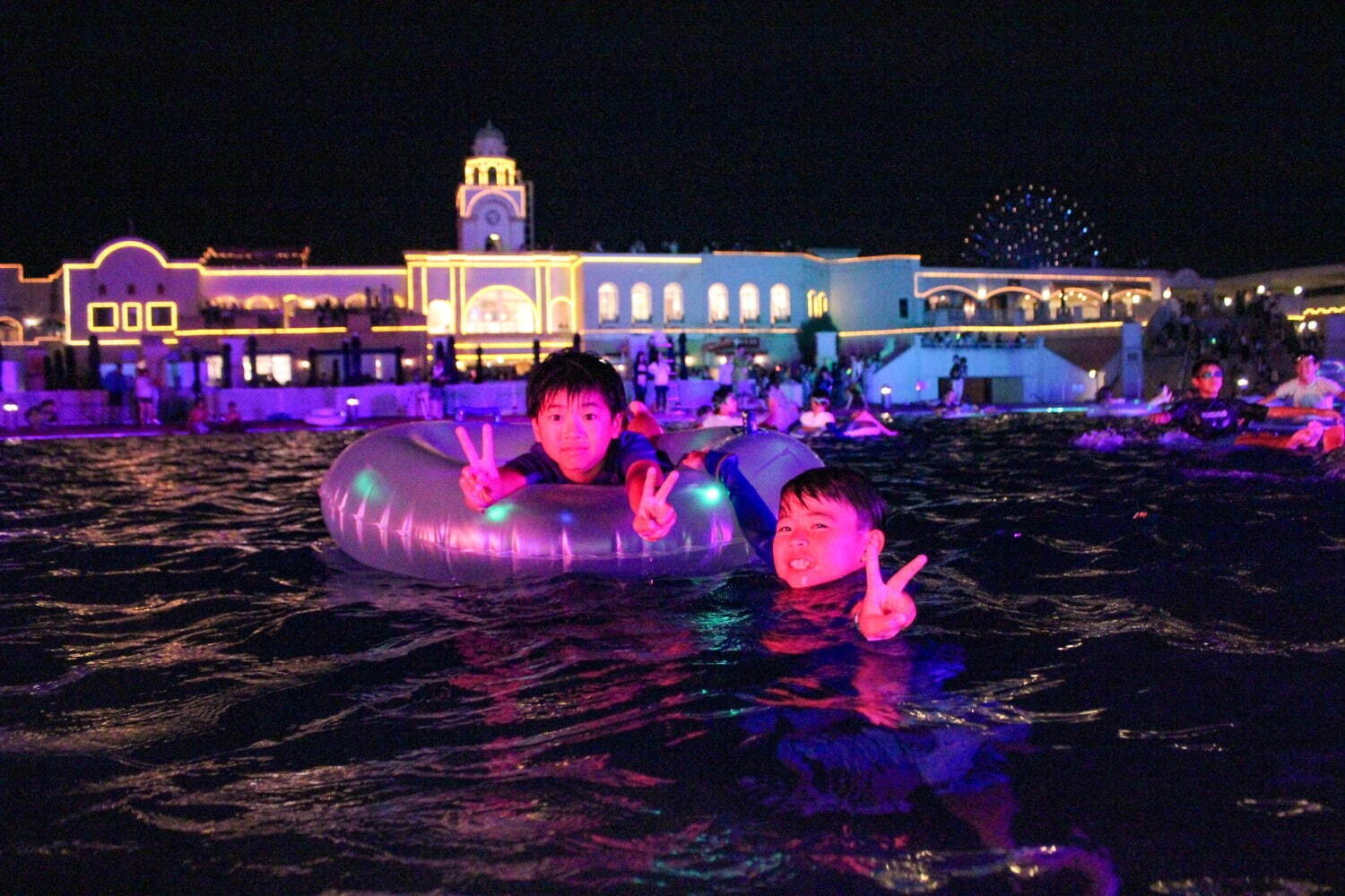 愛知ラグーナテンボス”日本最大級の波が出る”「ラグナシア プール」オープン、幻想的なナイトプールも｜写真8