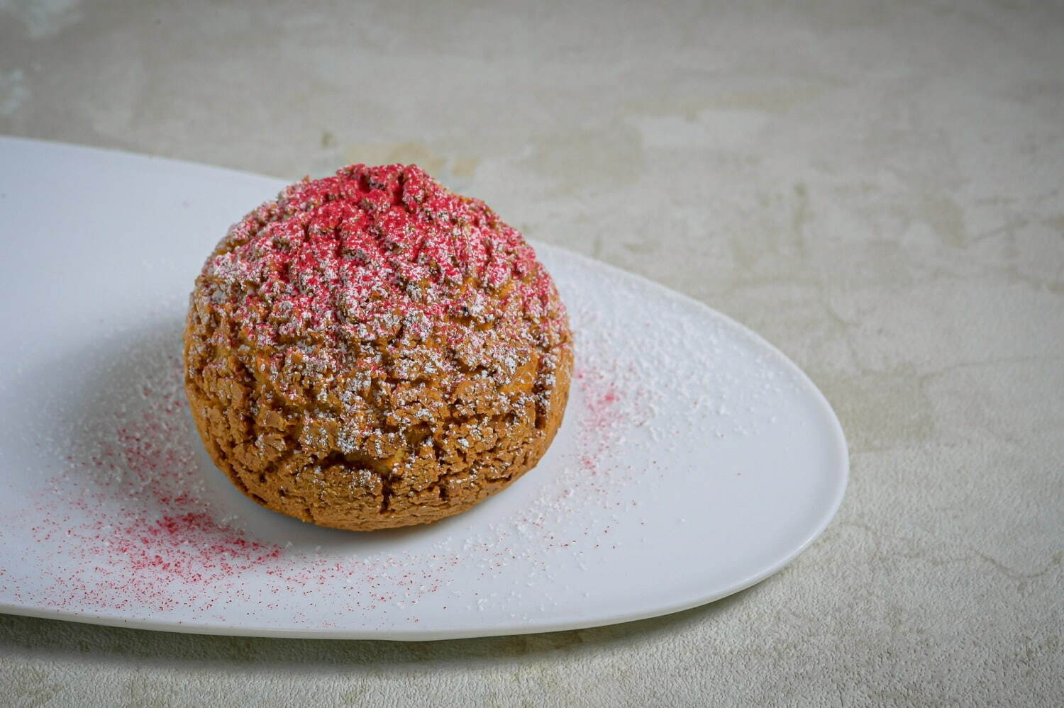 「バラのシュークリーム」“食べられる”最高級国産バラジャム入りクッキーシュー、茗荷谷・レセンシエルで｜写真5