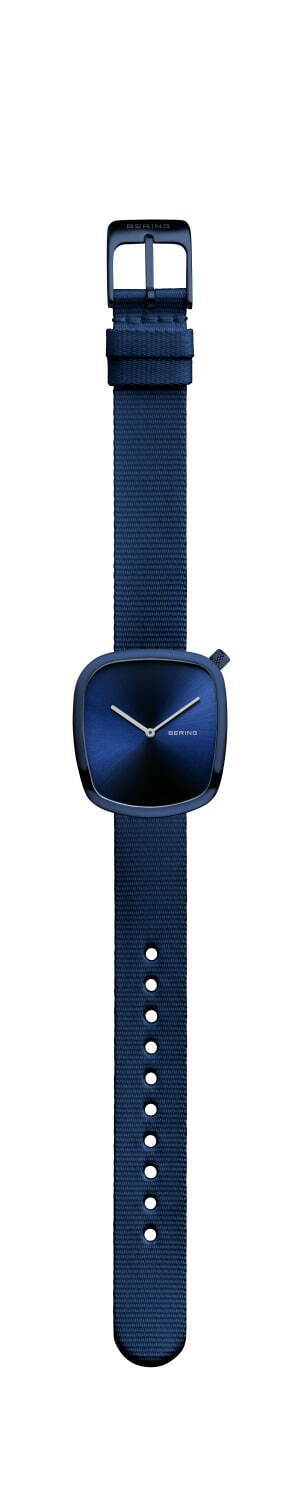 ベーリング“砂浜の小石”着想の腕時計に新作、海をイメージしたオーシャンブルーorアイスブルー｜写真11
