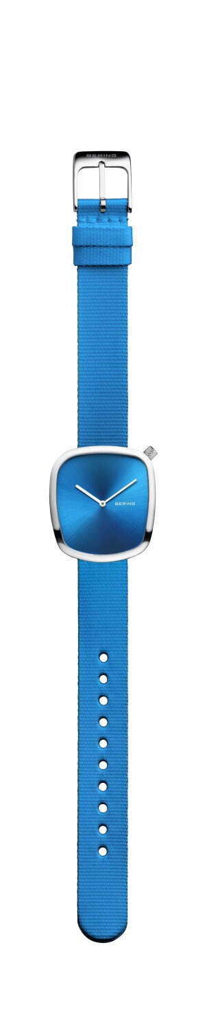 ベーリング“砂浜の小石”着想の腕時計に新作、海をイメージしたオーシャンブルーorアイスブルー｜写真9