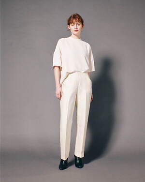 ルームエイト ブラック(Room no.8 / BLACK) 2022年プレフォールウィメンズコレクション  - 写真3