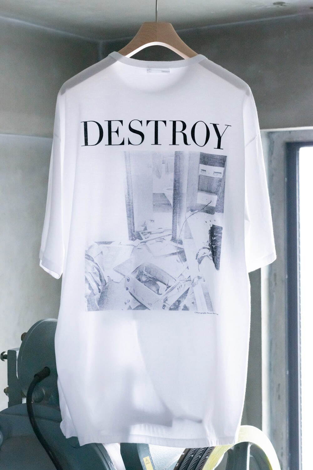 ラッド ミュージシャン×デニス・モリスのTシャツ復刻、セックス・ピストルズの写真をプリント｜写真5