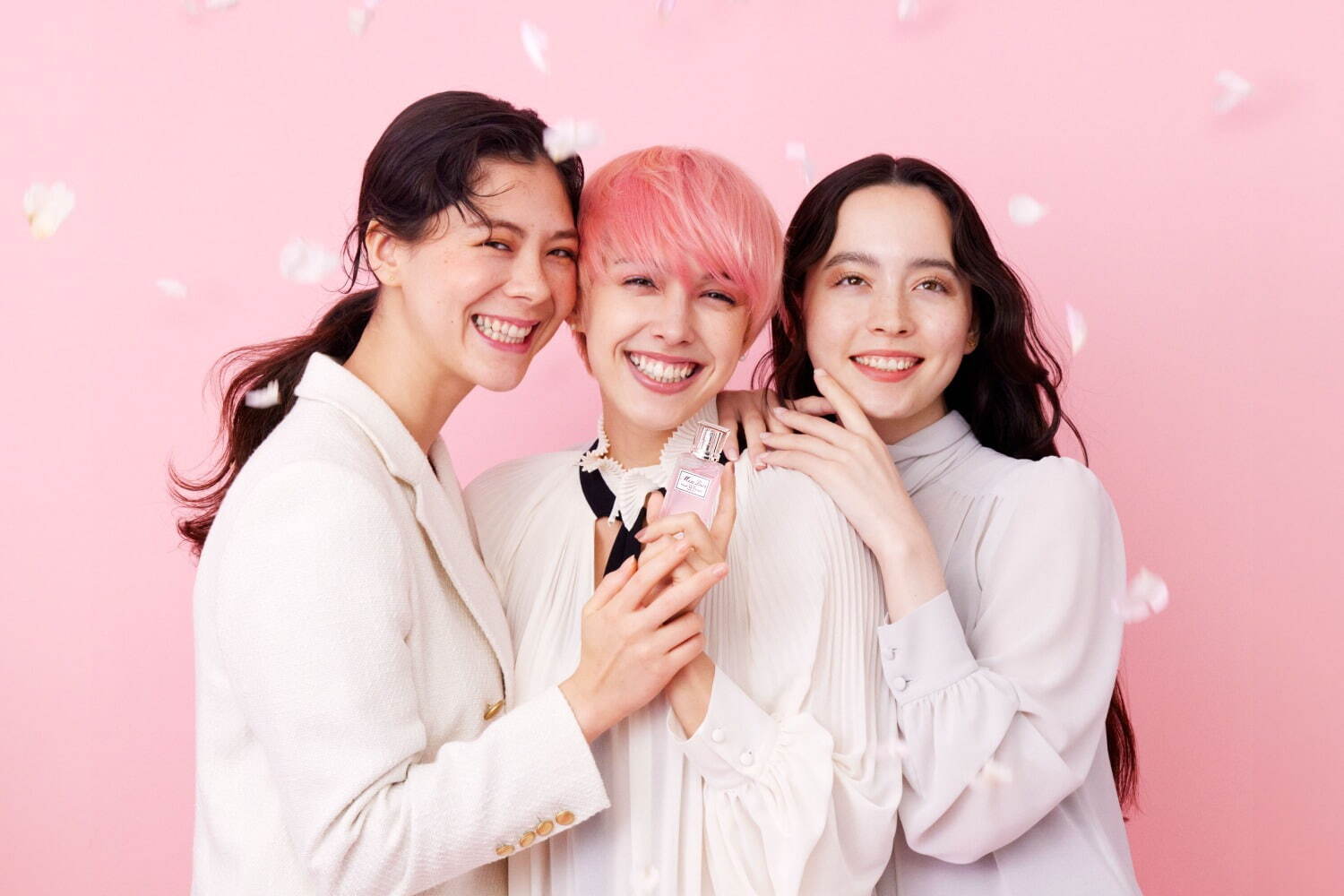 ミス ディオール」から限定ヘアオイル、フローラルの香り＆うるおう 