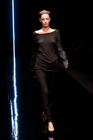 エントプティック(ENTOPTIC)、2010-2011年秋冬コレクション｜写真3