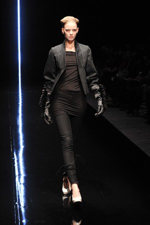 エントプティック(ENTOPTIC)、2010-2011年秋冬コレクション｜写真11