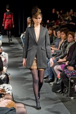 ジュンヤ タシロ(JUNYA TASHIRO)、2010-2011年秋冬コレクション｜写真3