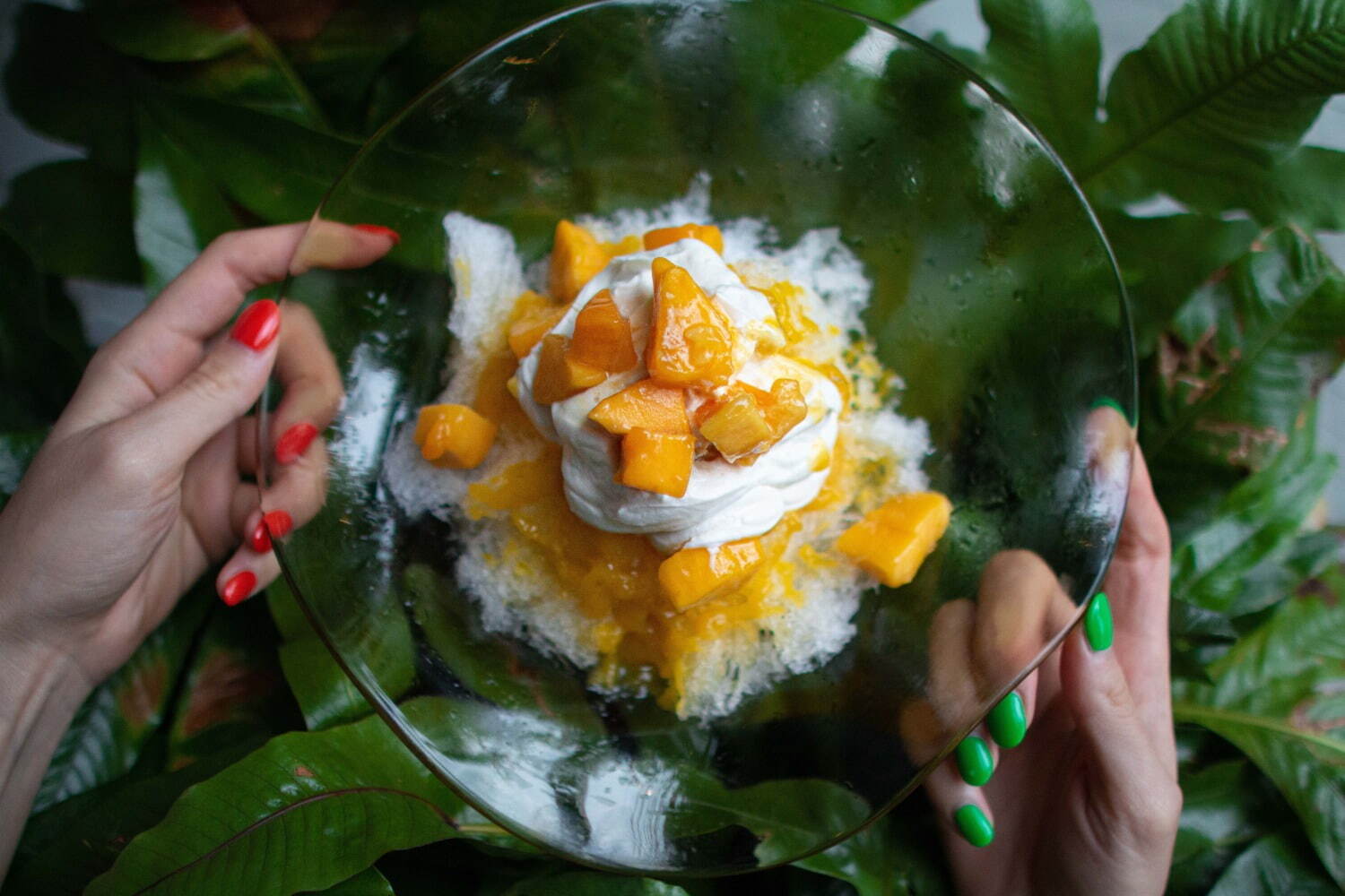 “食×アート”のカフェ「ツリーバイネイキッド」からフルーツトマトの夏限定かき氷｜写真1