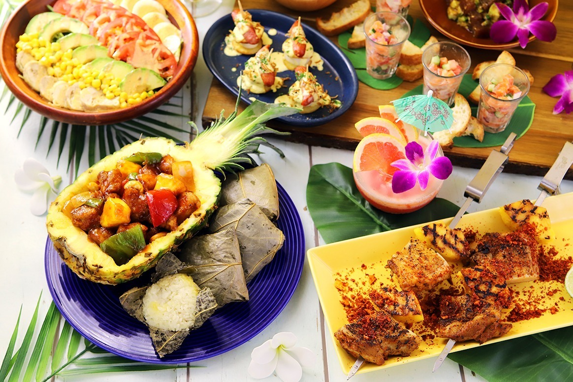 BBQ施設｜“南国フード”を楽しむ「ハワイアンビアテラス」大阪で、全33種のカラフルリゾートカクテルも