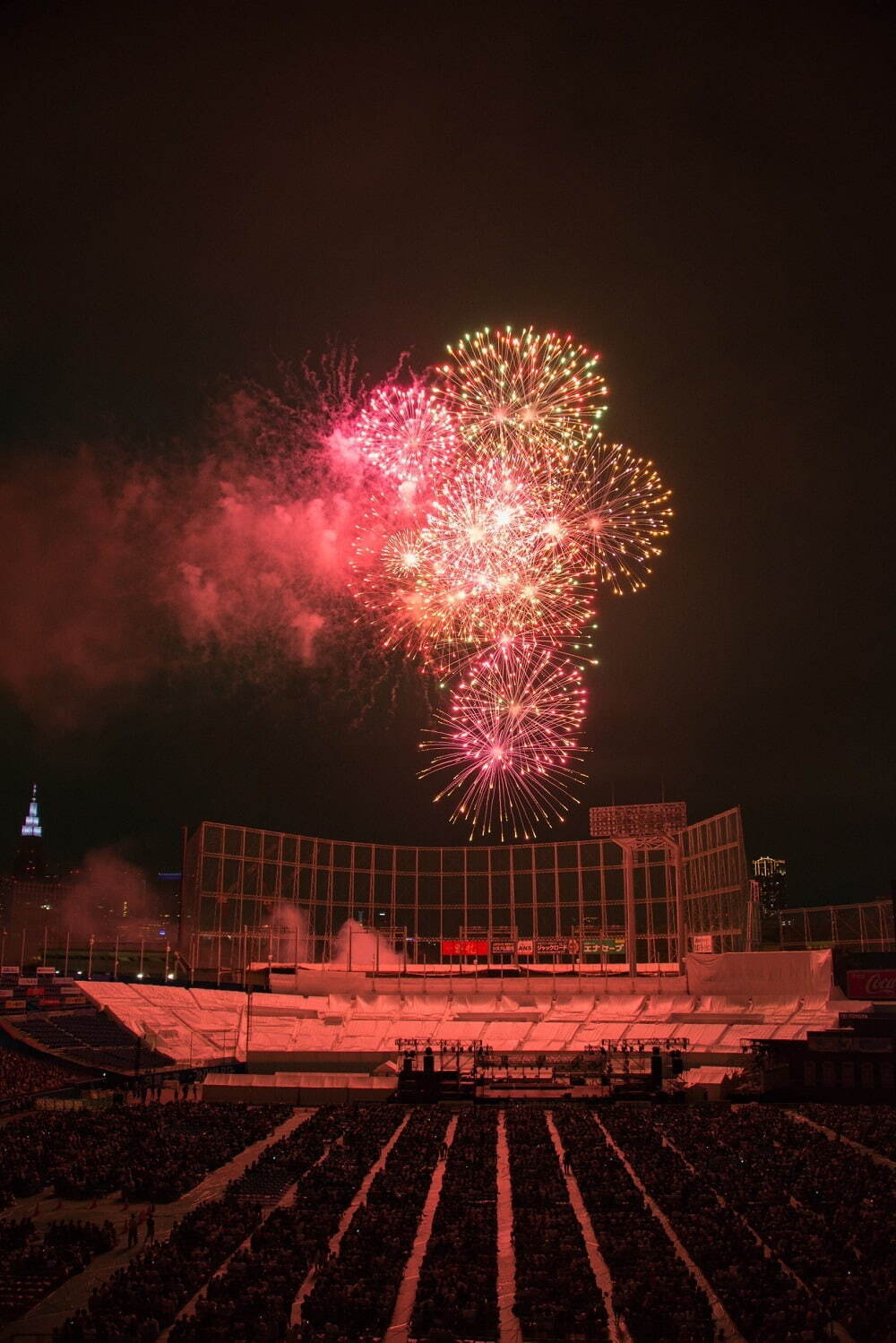 「2022 神宮外苑花火大会」3年ぶり開催、花火12,000発×コンサートの都市型花火大会｜写真2