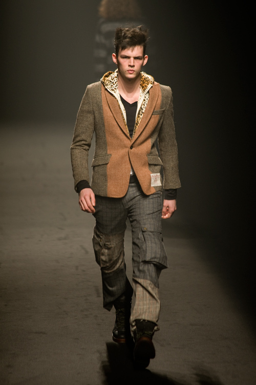 イズリール 2010-11年秋冬<span>コレクション</span> - 写真12