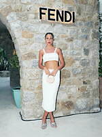 Fendi FFロゴプリント タイトスカート Fendi FFロゴプリント タイトスカート ズッカ柄