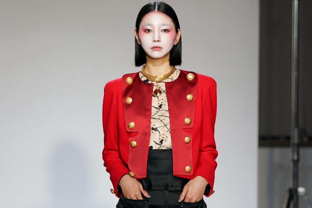 ヒロコ コシノ 2022-23年秋冬クチュールコレクション - 今、残したいエレガンス