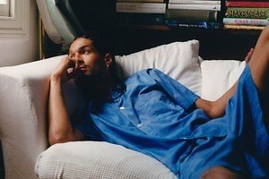 ステューシー”上品ストライプ＆鮮やかブルー”ルームウェアや寝具、北欧発テクラとコラボ