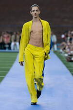 マルセロ・ブロン カウンティ・オブ・ミラン 2023年春夏コレクション、多彩な柄をミックスして｜写真30