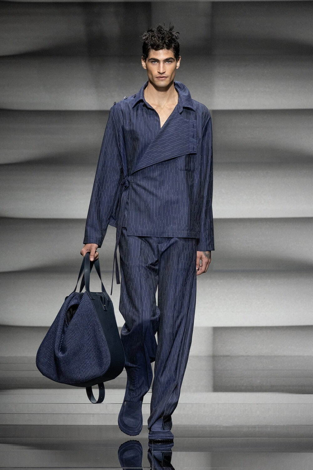 エンポリオ アルマーニ(EMPORIO ARMANI) 2023年春夏メンズコレクション  - 写真1